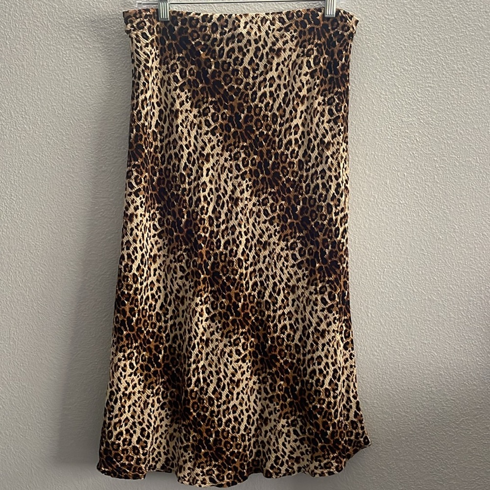 Love Sadie Casual Midi Skirt Size XL